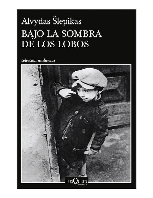 Libro Bajo la sombra de los lobos de Alvydas slepikas
