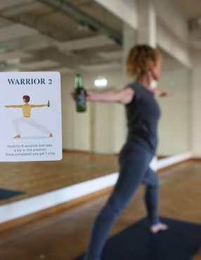Yoga de la cerveza Kikkerland