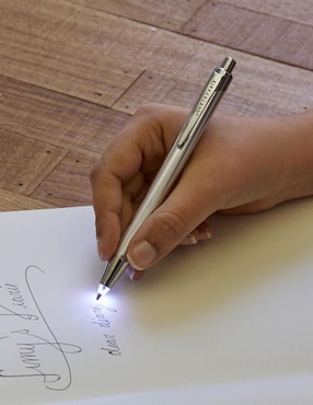 Bolígrafo Kikkerland con luz