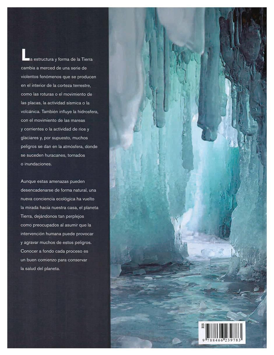 Libro Tierra en peligro de Carmen Martul Hernández 2