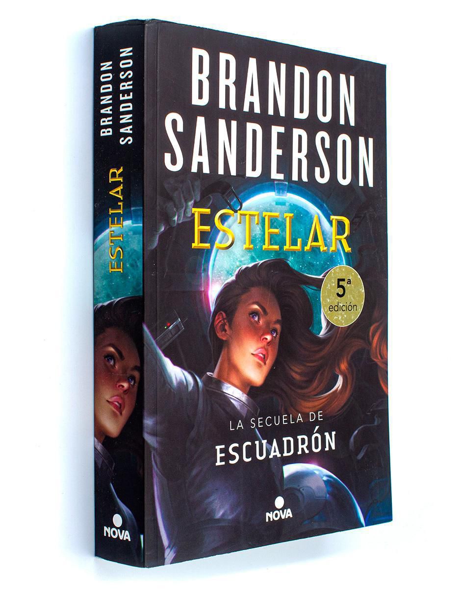 Libro Estelar de Brandon Sanderson 2