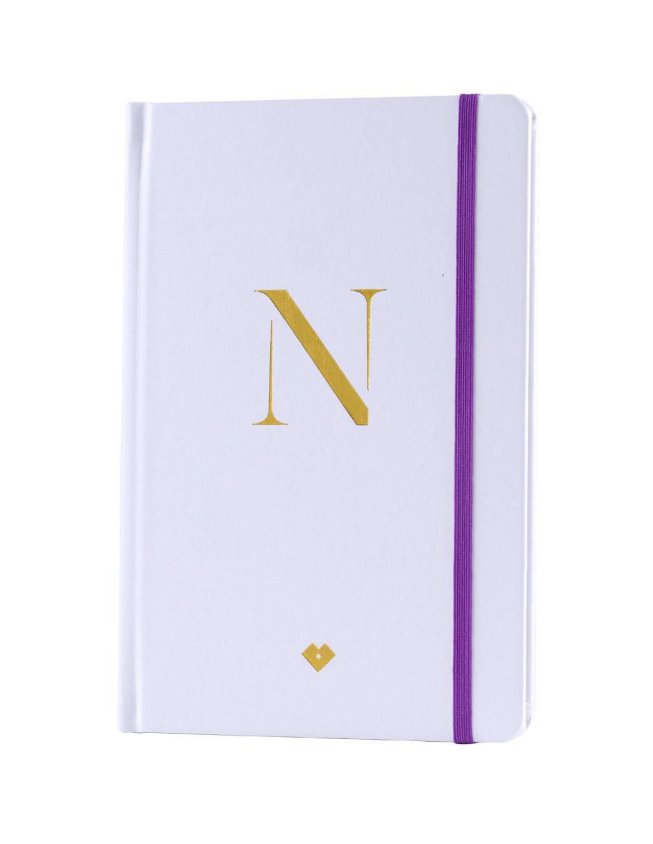 Libreta rayada y blanca Libreta rayada y blanca