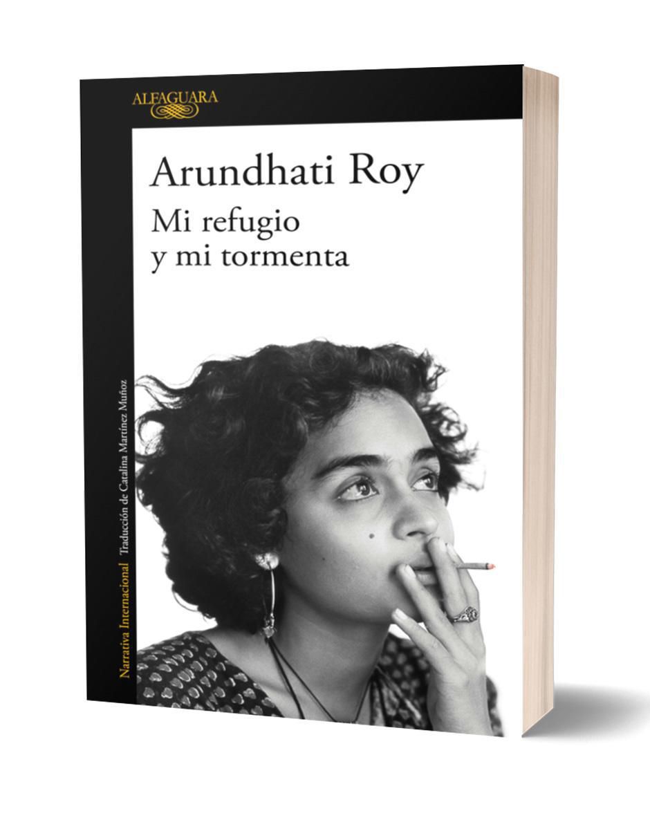 Libro Mi Refugio y Mi Tormenta de Arundhati Roy 2